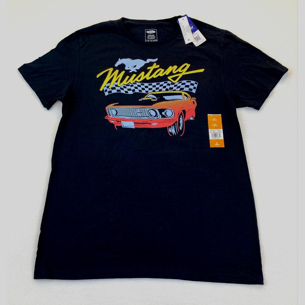 Ford Mustang T-Shirt New Medium Official Licensed Medium NWT